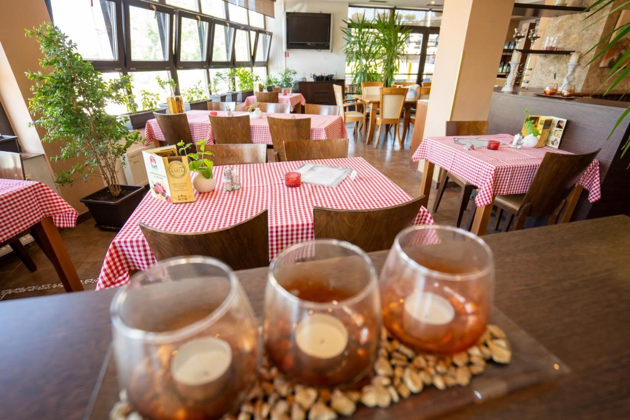 Penzion Toscana Nitra Buitenkant foto